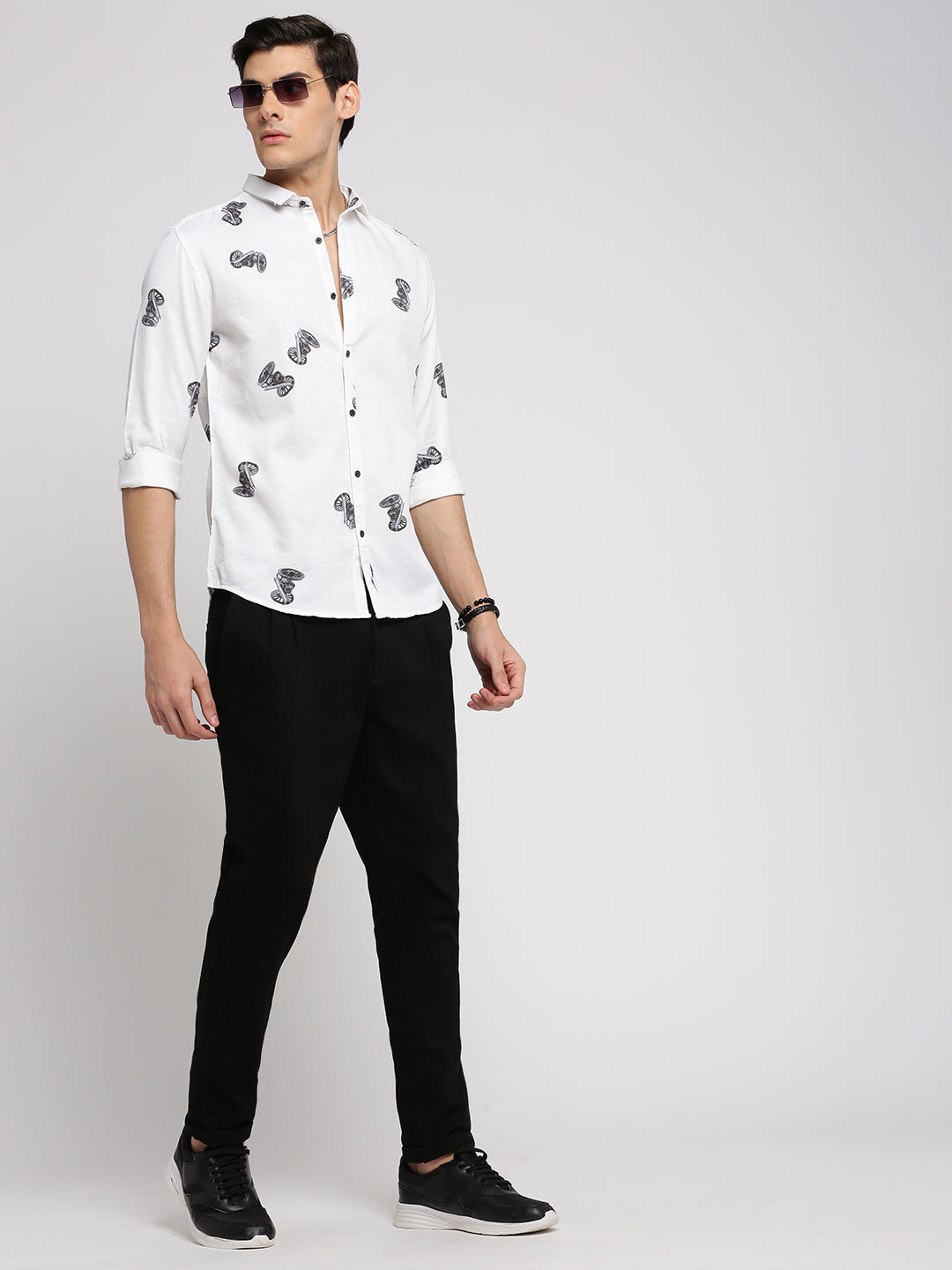 Men White Spread Collar Graphic Shirt