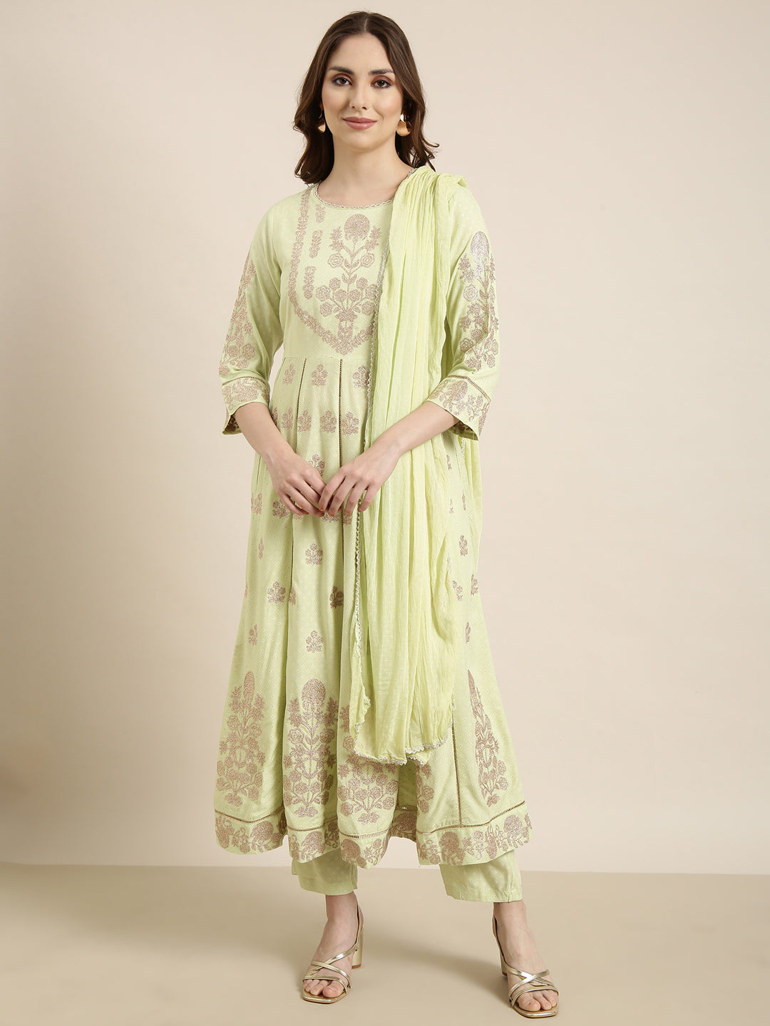 Women Anarkali Green Floral Kurta and Trousers Set Comes With Dupatta and Potli Bag