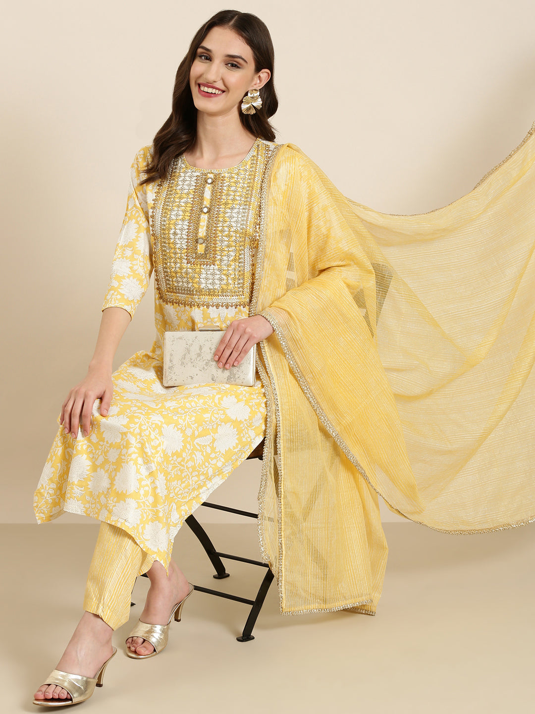 Women Yellow Floral Kurta Set