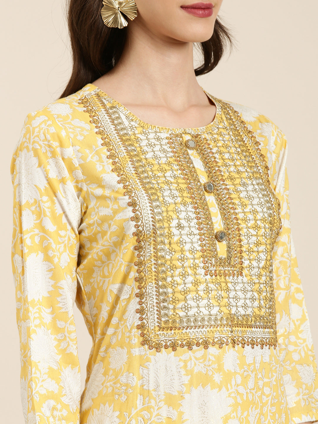 Women Yellow Floral Kurta Set