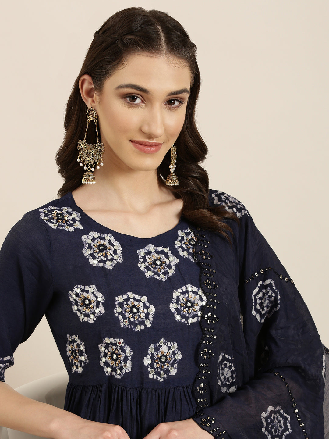 Women Navy Blue Floral Kurta Set