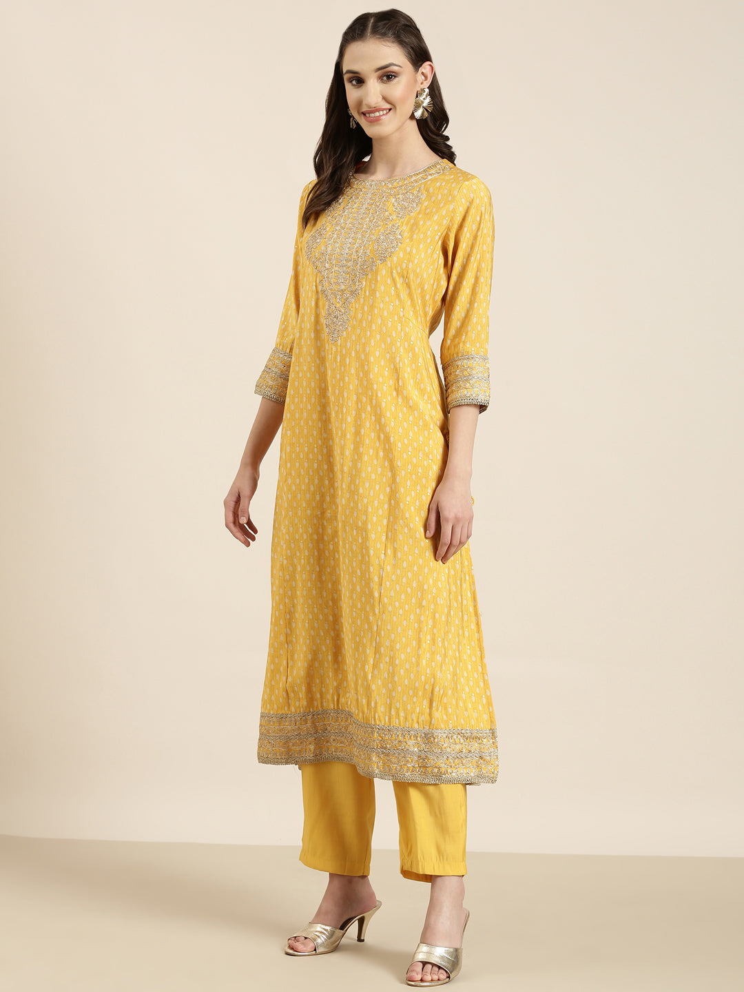 Women Yellow Geometrical Kurta Set