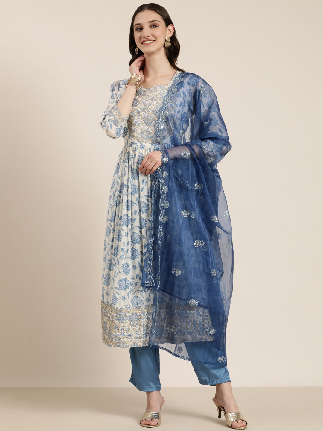 Women Cream Floral Kurta Set