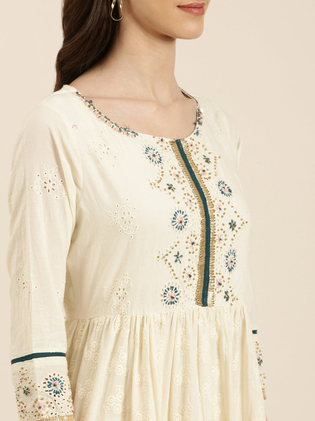 Women Off White Solid Anarkali Kurta