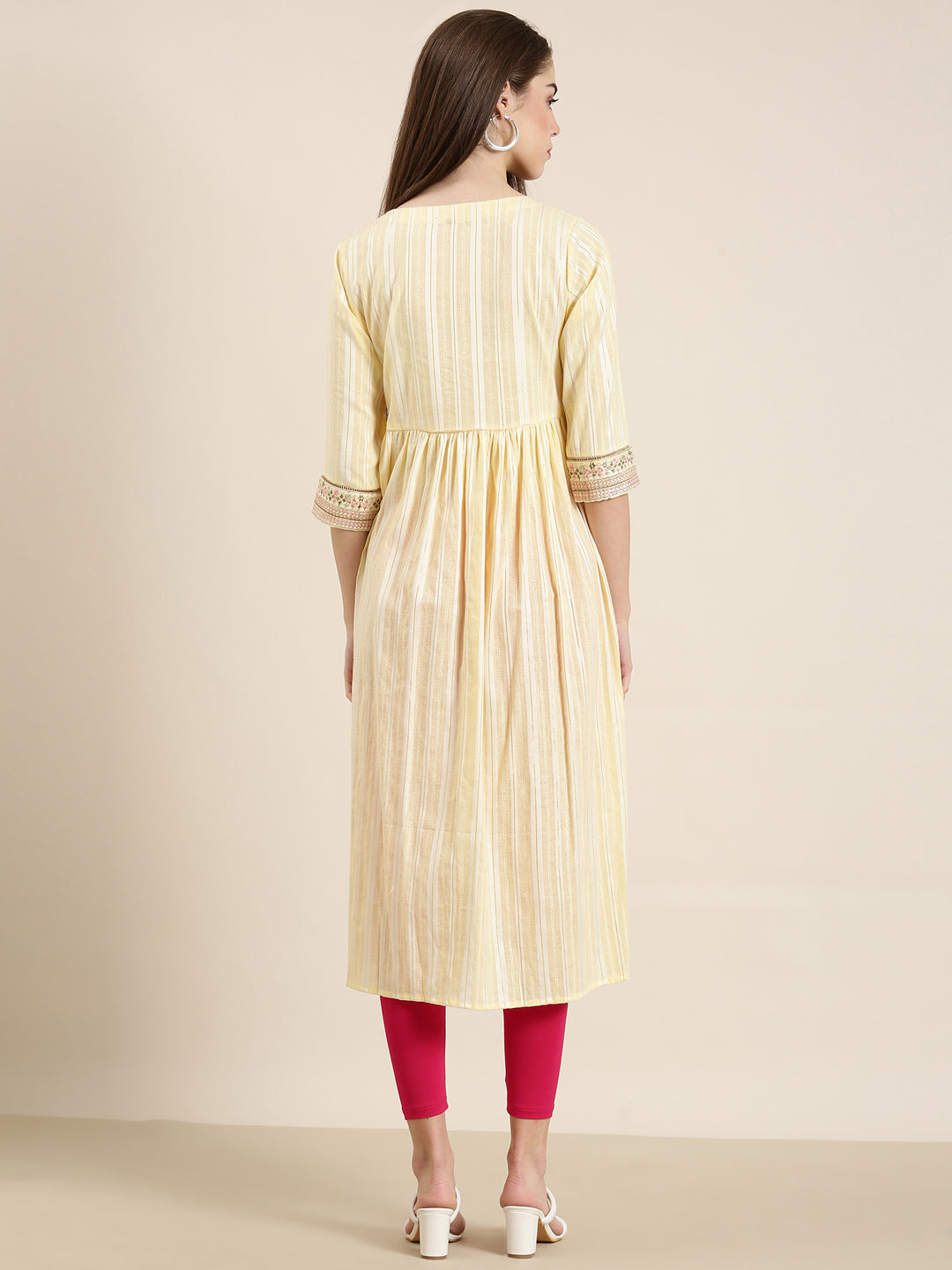 Women Yellow Solid Straight Kurta