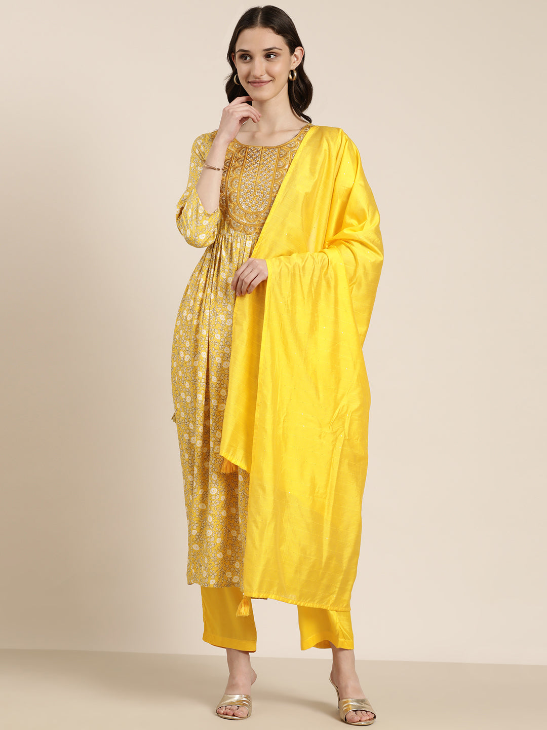 Women Yellow Floral Kurta Set