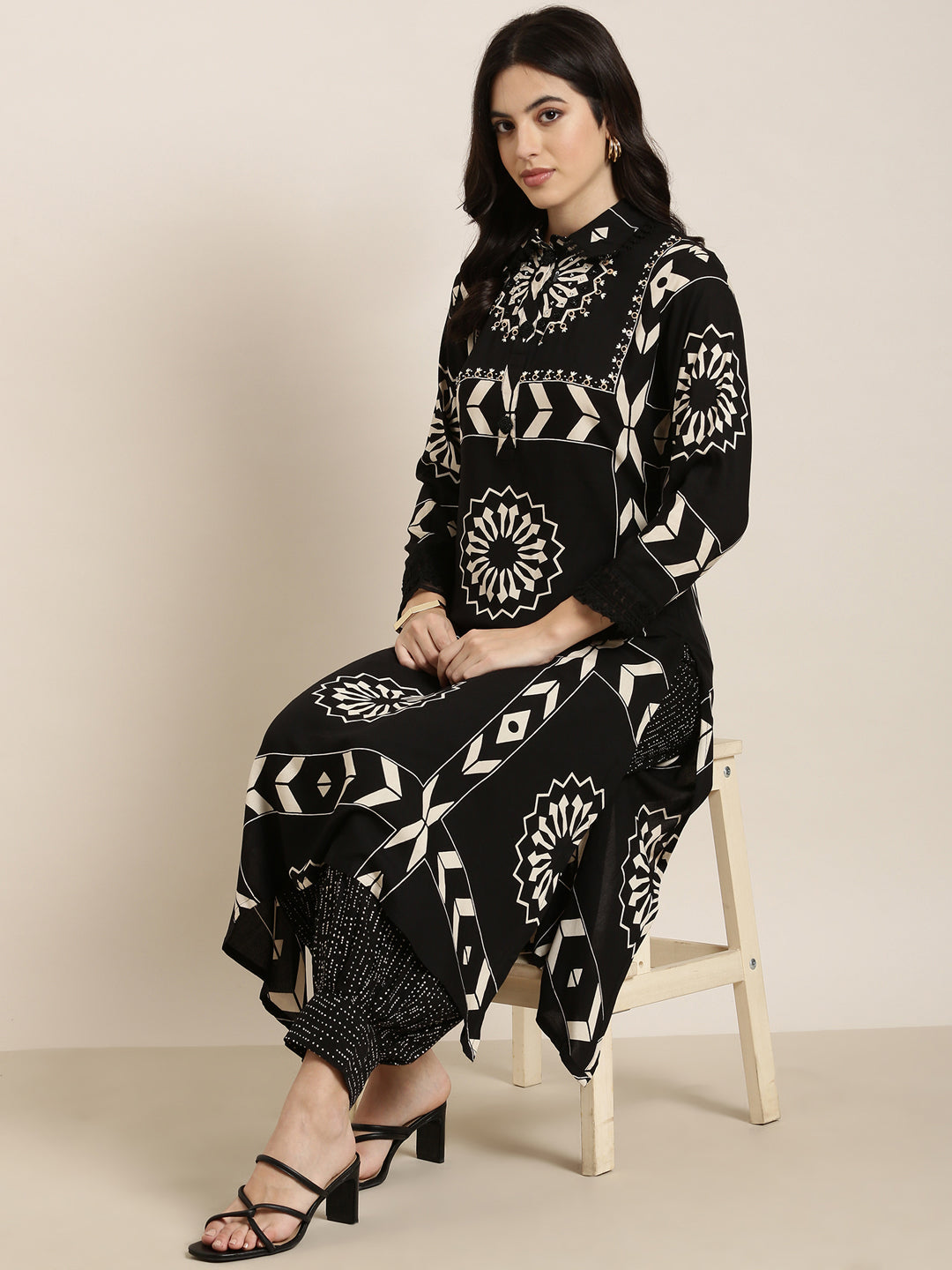 Women A-Line Black Geometric Kurta and Patiala Set