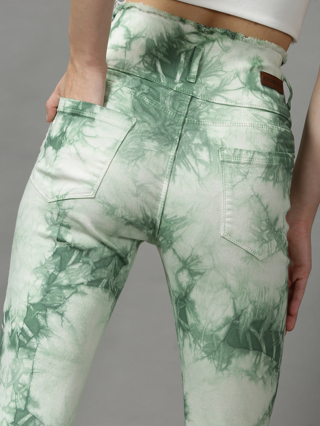 Women's Green Solid Skinny Fit Denim Jeans