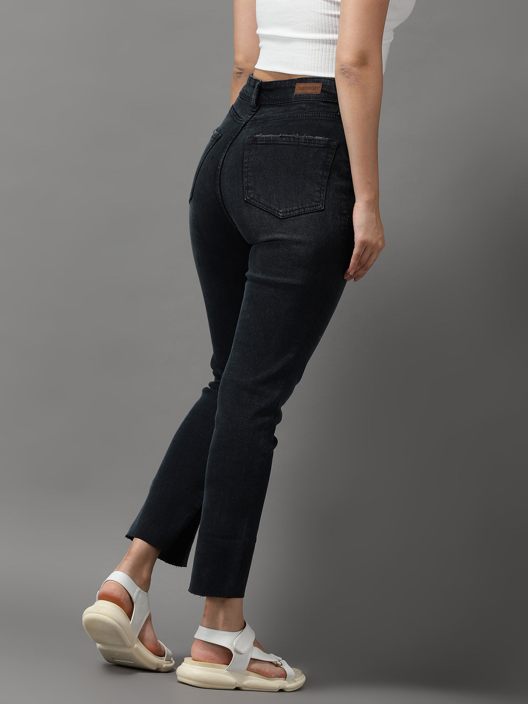 Women's Charcoal Solid Slim Fit Denim Jeans