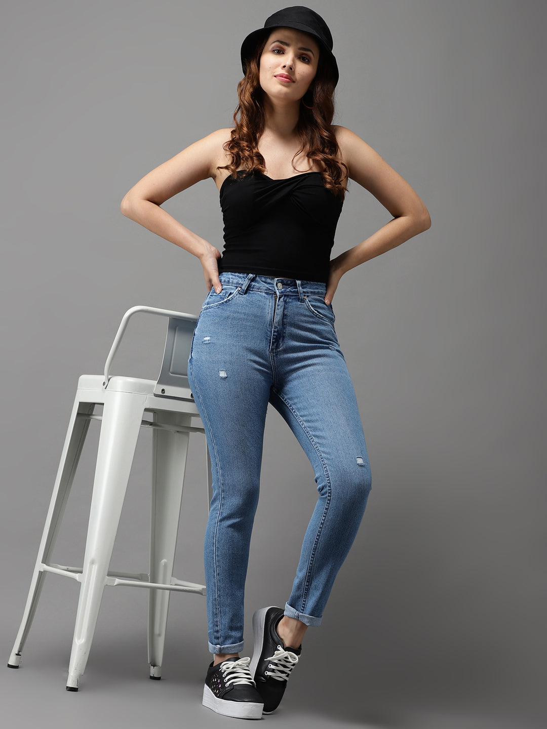 Women's Blue Solid Slim Fit Denim Jeans