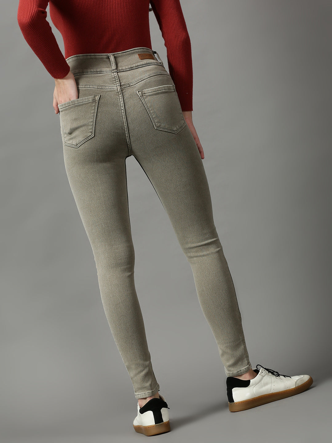 Women's Olive Solid Skinny Fit Denim Jeans
