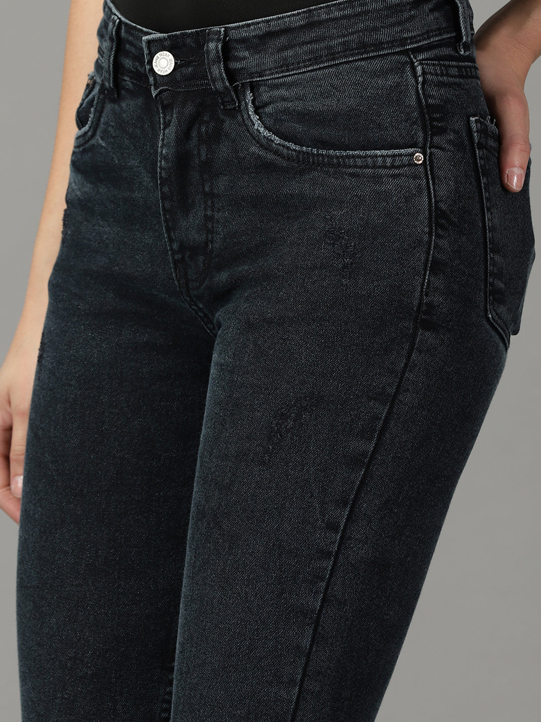 Women's Black Solid Slim Fit Denim Jeans