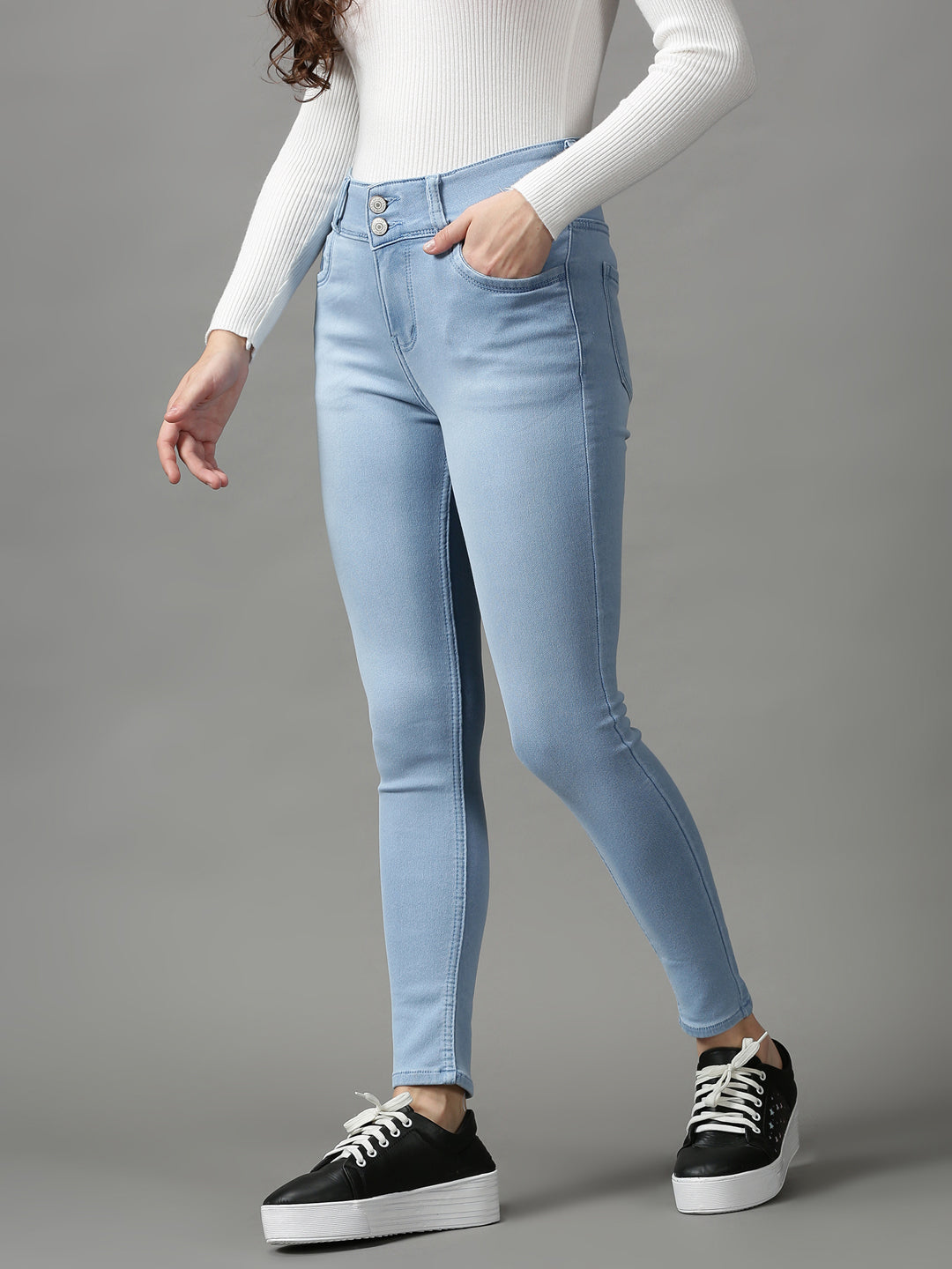 Women's Blue Solid Fit Denim Jeans
