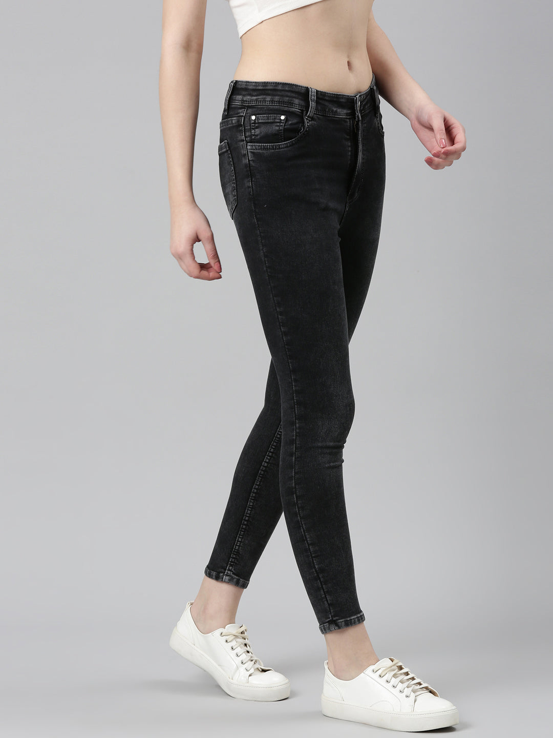 Women Grey Solid Skinny Fit Denim Jeans