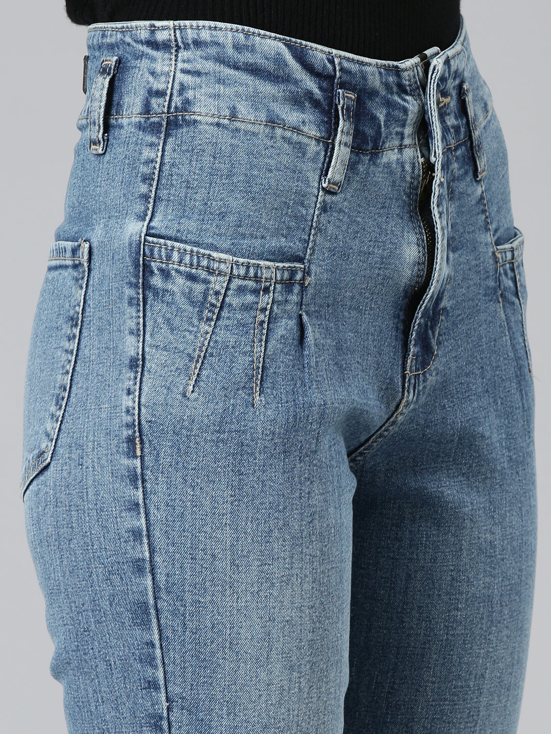 Women Blue Solid Mom Fit Denim Jeans