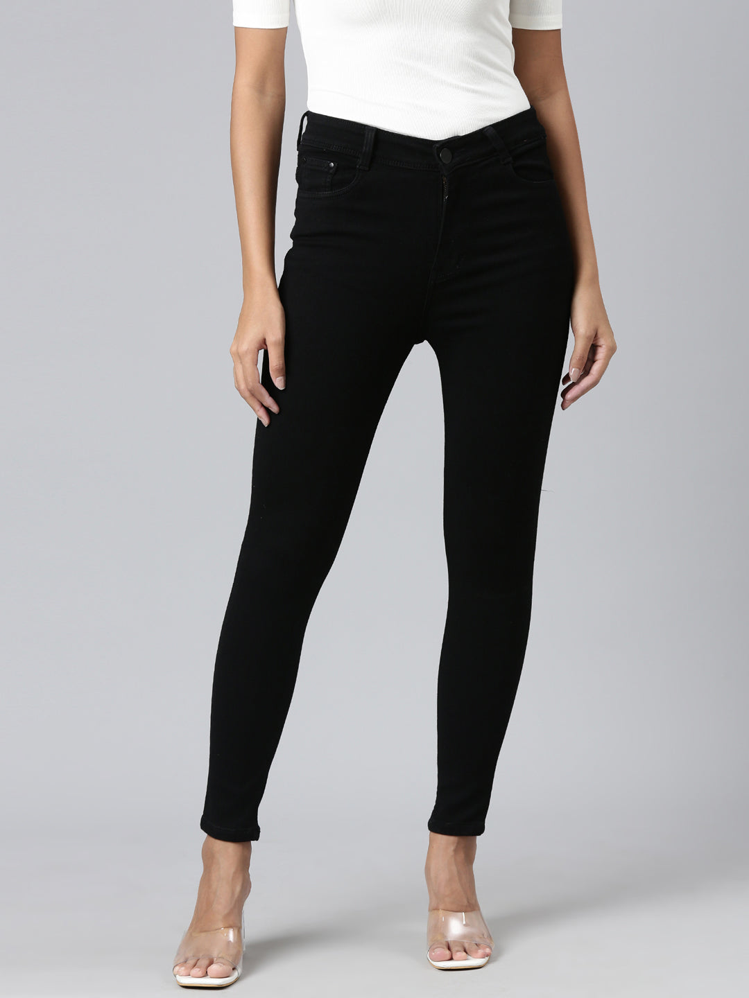 Women Black Solid Skinny Fit Denim Jeans