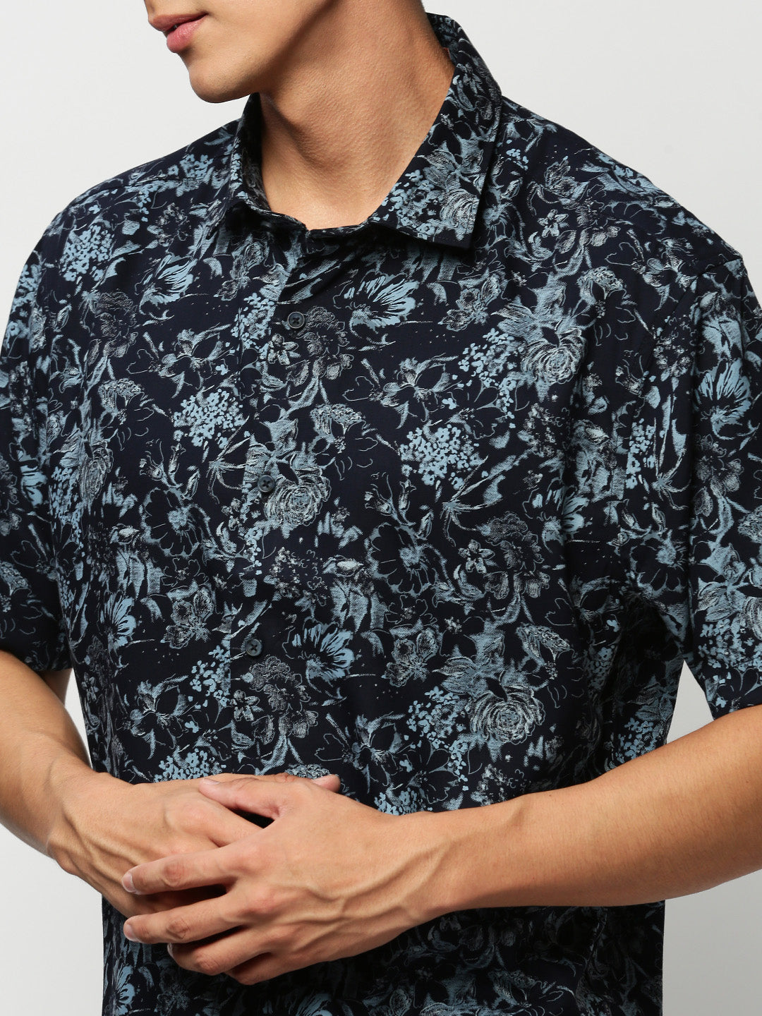 Men Navy Floral Casual Casual Shirts