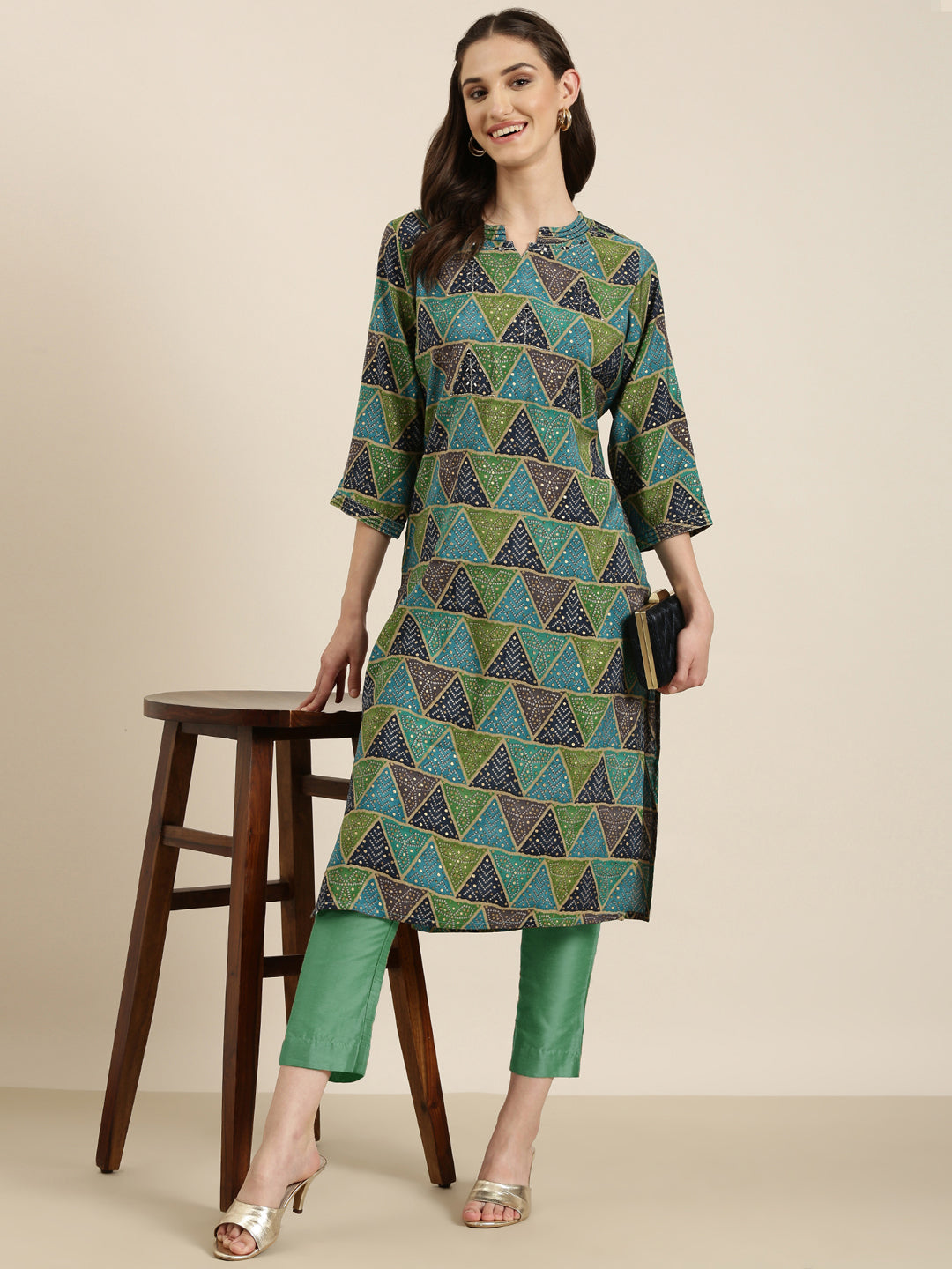 Women Multi Printed Straight Kurta