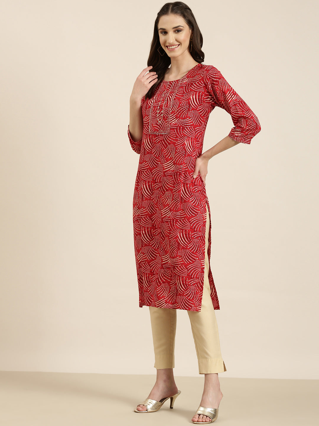 Women Red Printed Straight Kurta