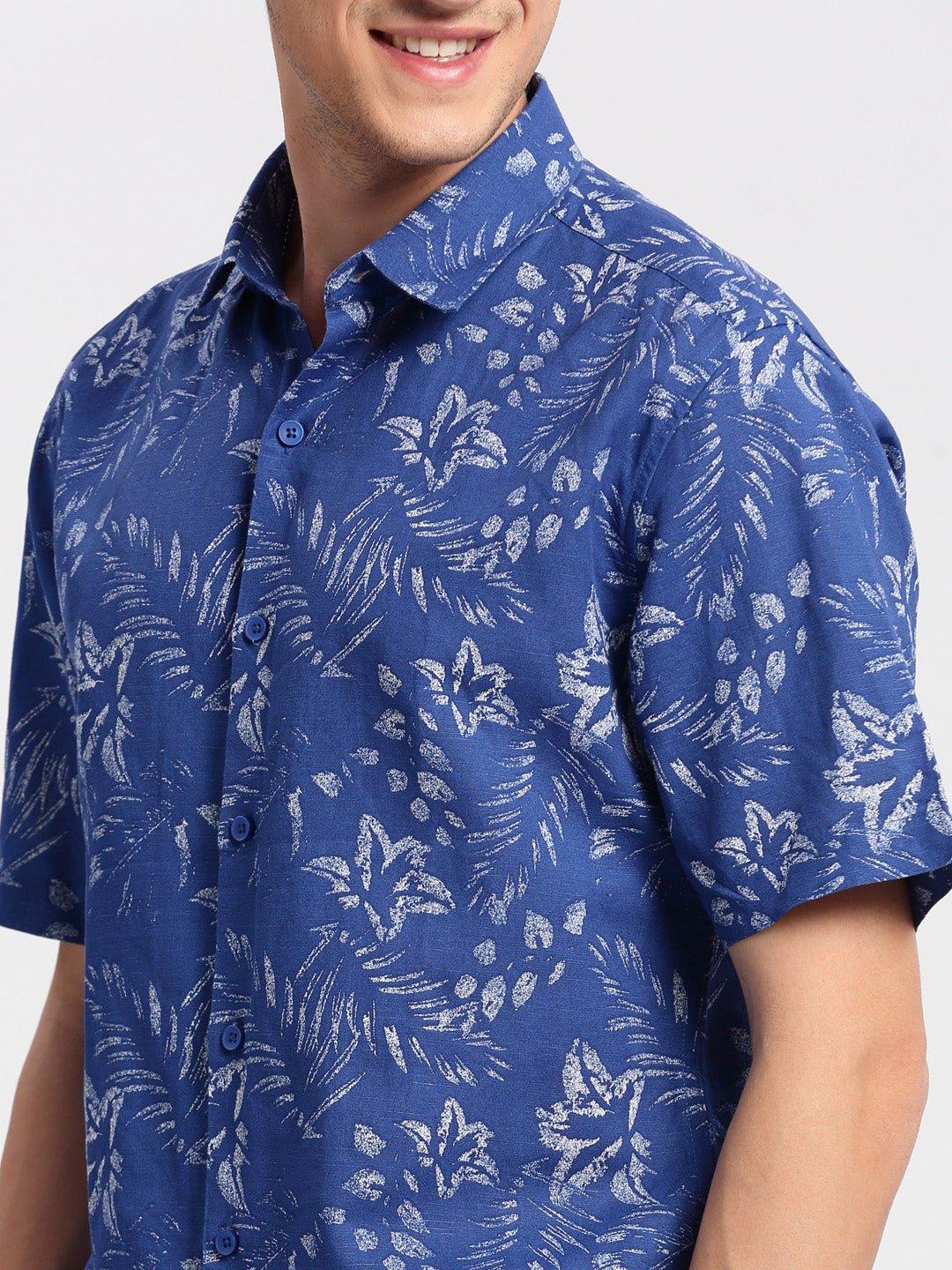 Men Spread Collar Floral Blue Casual Shirt