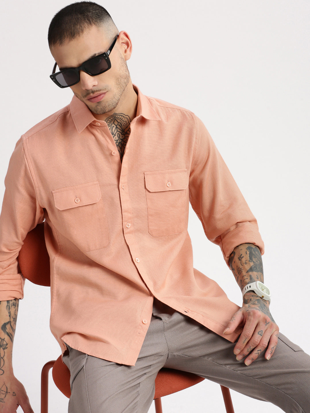 Men Spread Collar Solid Peach Casual Shirt