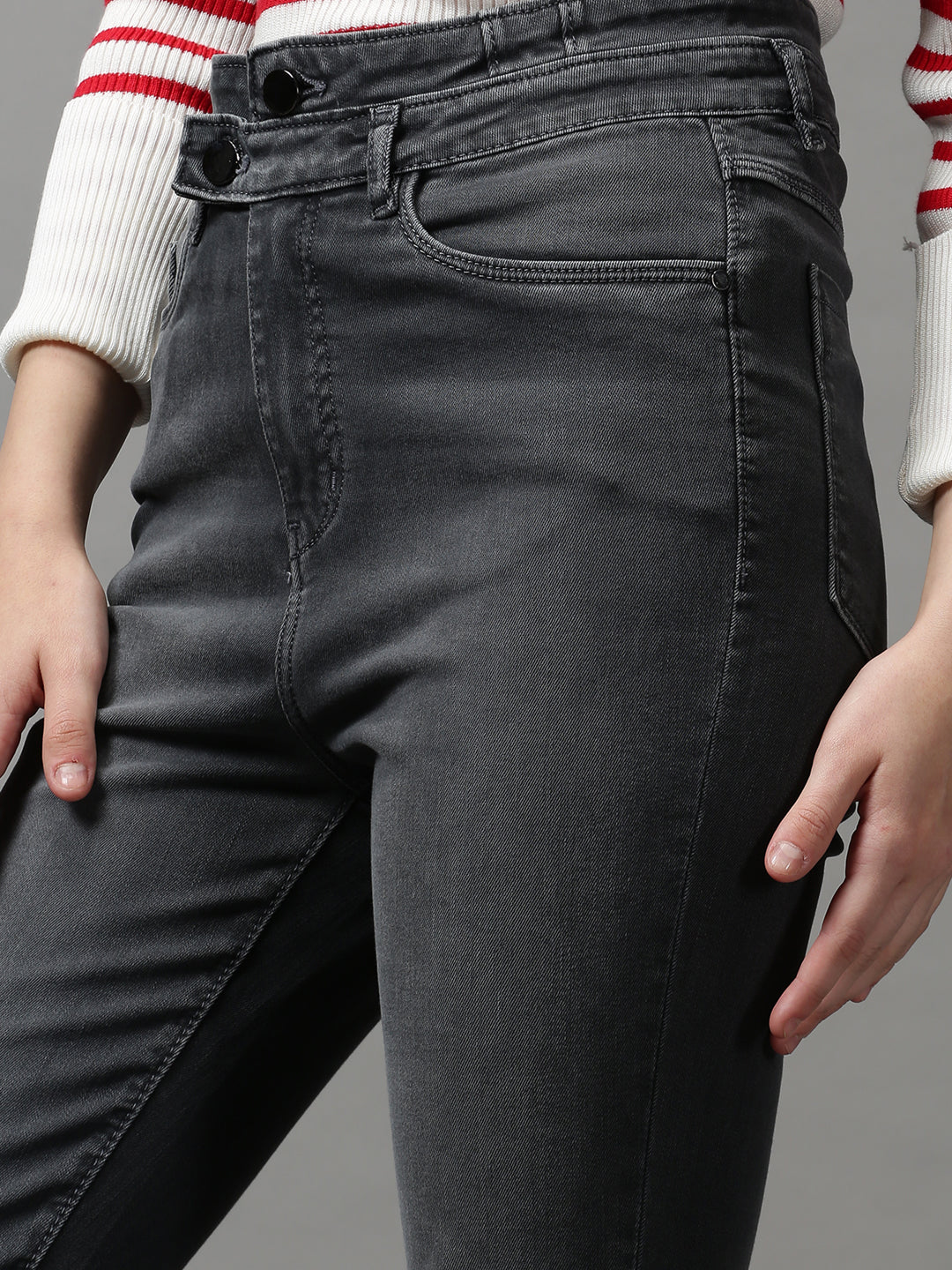 Women's Grey Solid Super Skinny Fit Denim Jeans