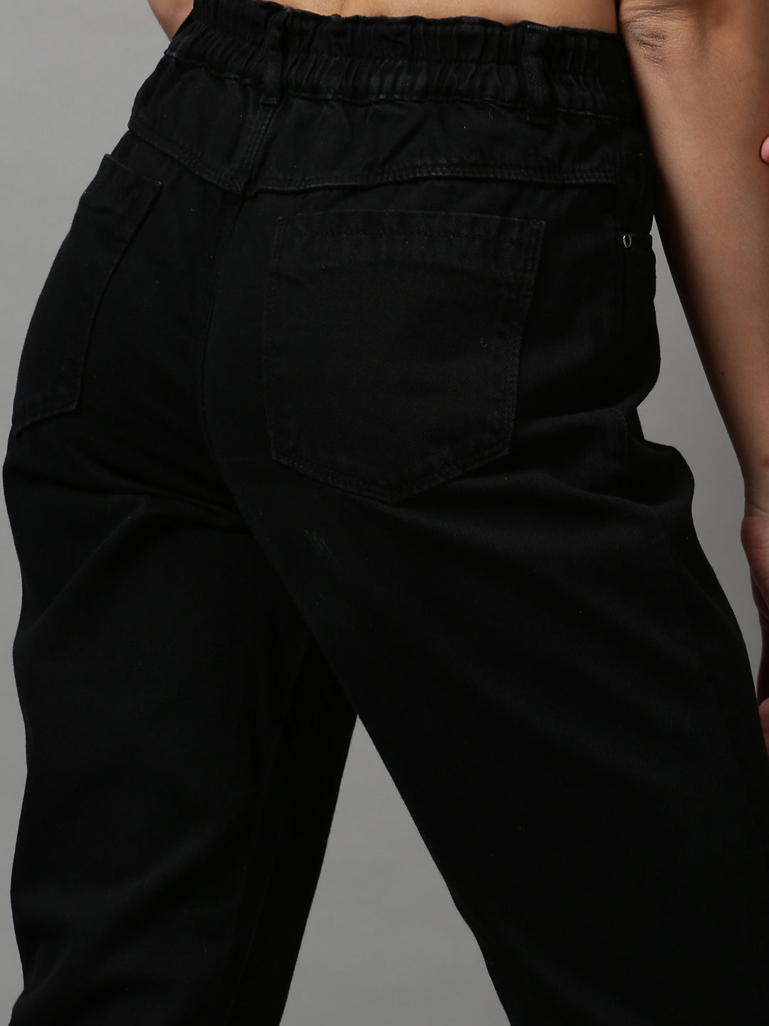 Women's Black Solid Mom Fit Denim Jeans
