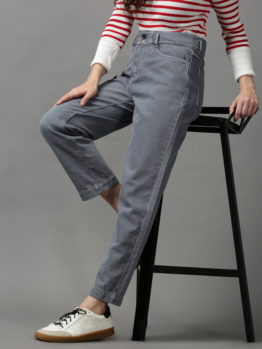 Women's Grey Solid Fit Denim Jeans