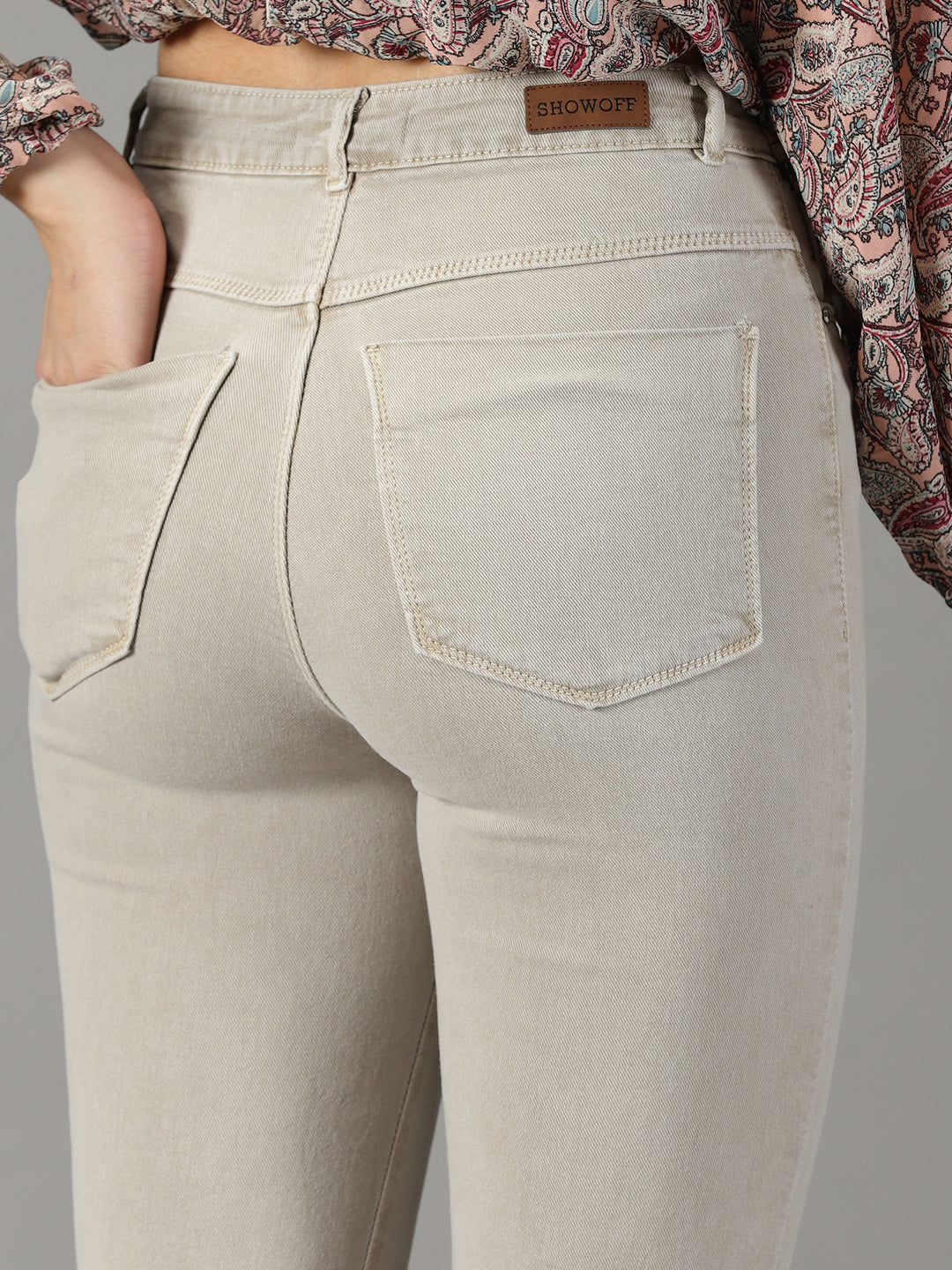 Women's Beige Solid Bootcut Denim Jeans