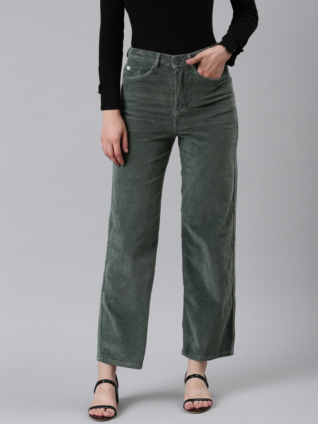 Women Green Solid Trouser