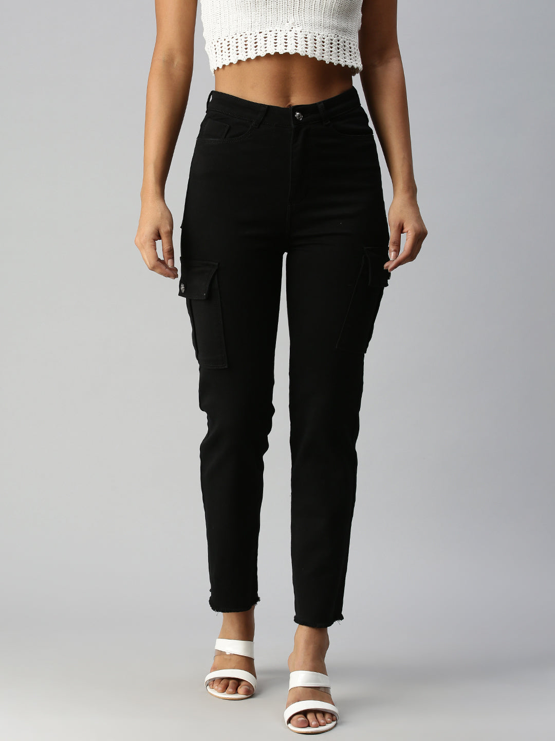Women's Black Solid Denim Straight Jeans