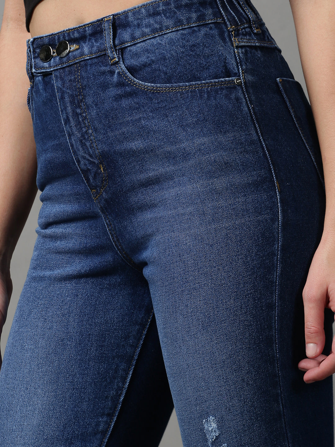 Women's Blue Solid Boyfriend Fit Denim Jeans