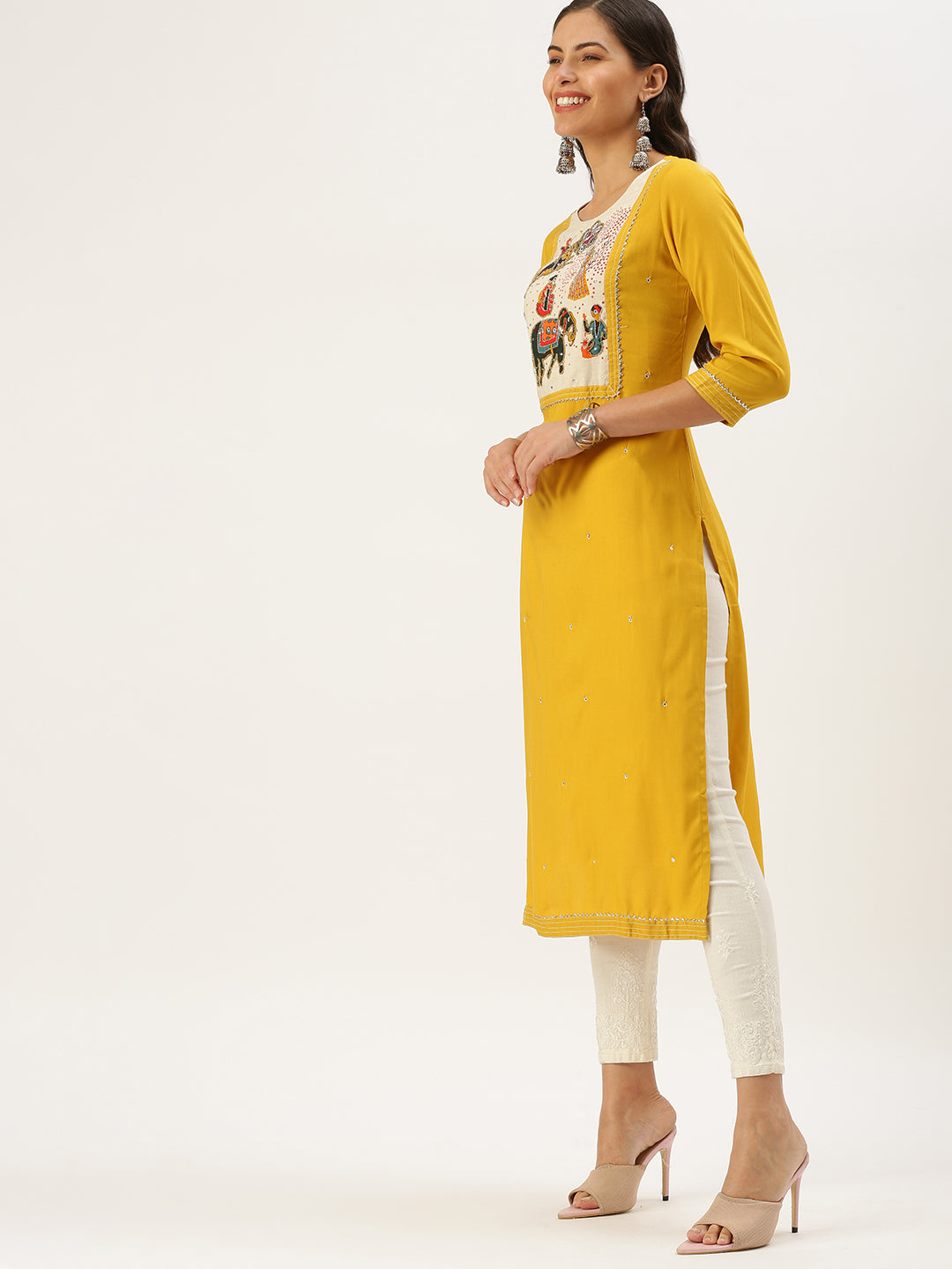 Women's Yellow Embellished Straight Kurta