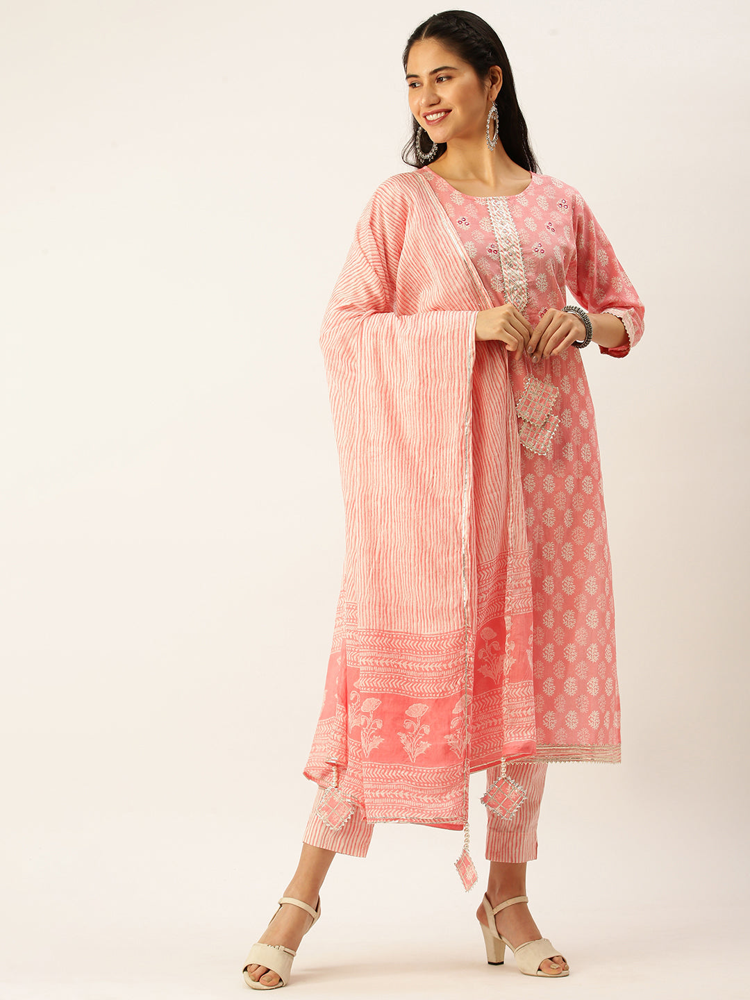 Women's Pink Printed Kurta Sets