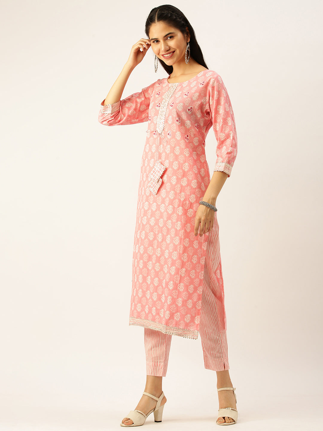 Women's Pink Printed Kurta Sets