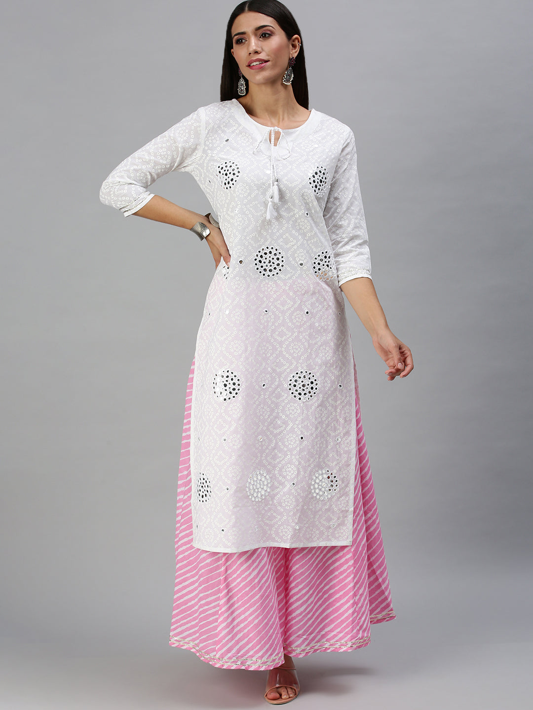 Women's White & Pink Printed Kurta Sets