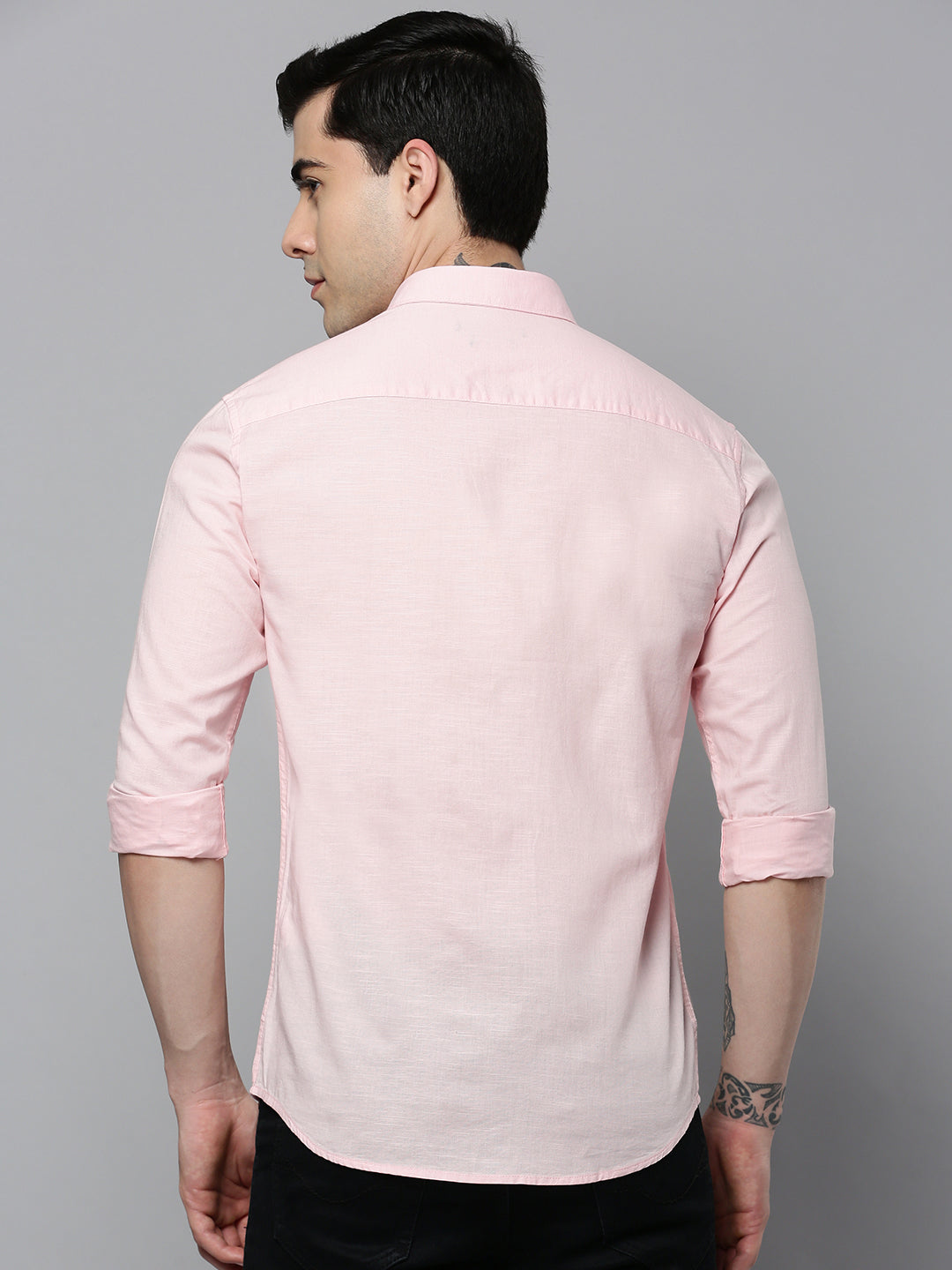 Men Pink Solid Casual Shirt