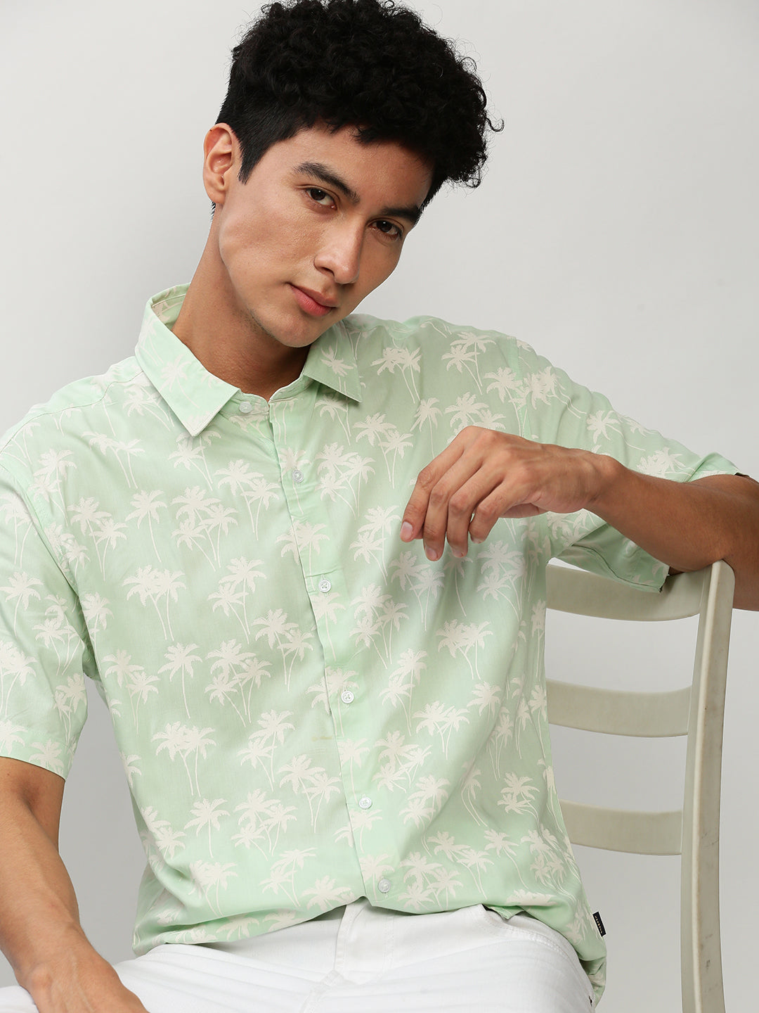 Men Green Floral Casual Casual Shirts