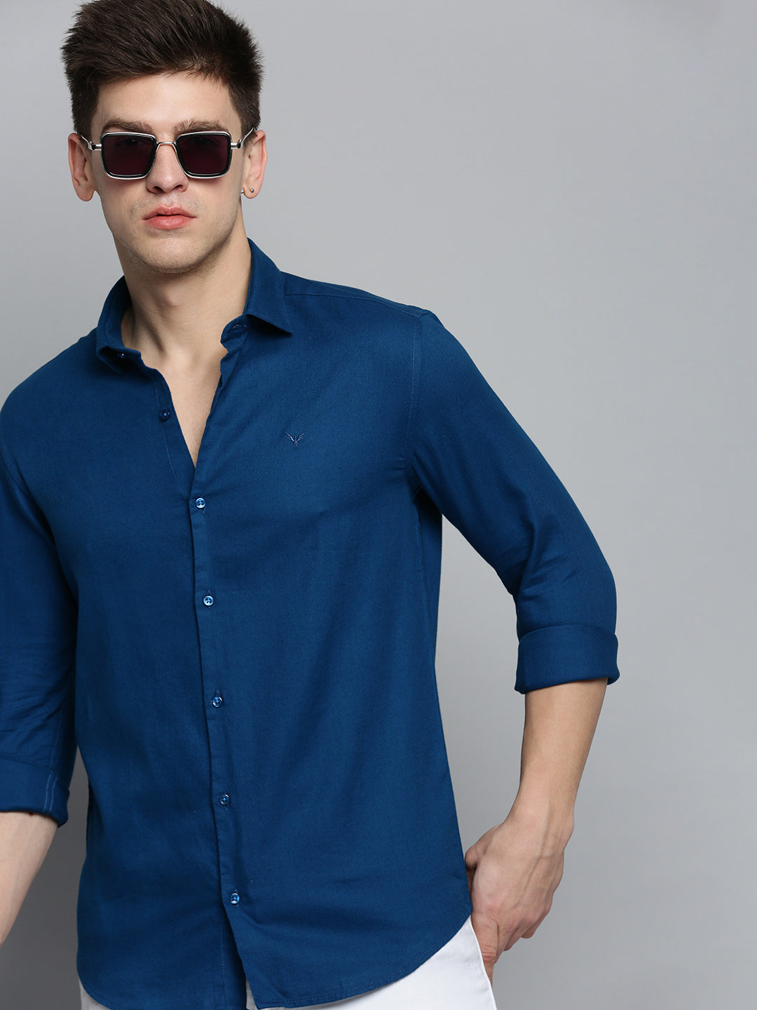 Men Blue Solid Casual Shirt