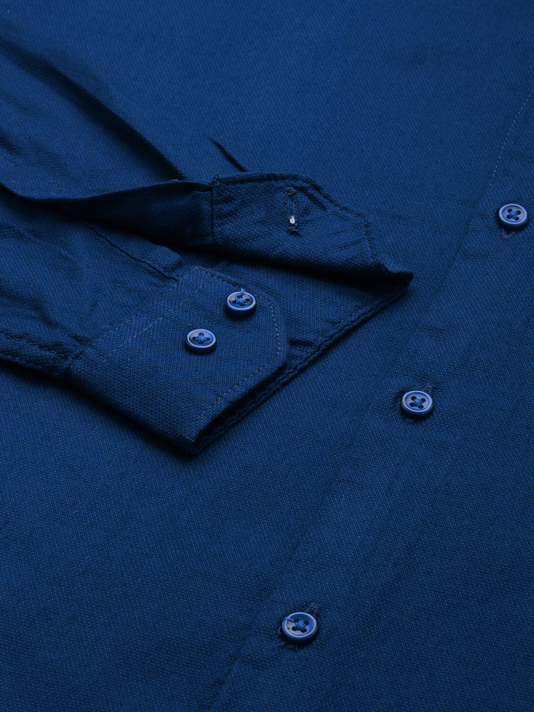 Men Blue Solid Casual Shirt