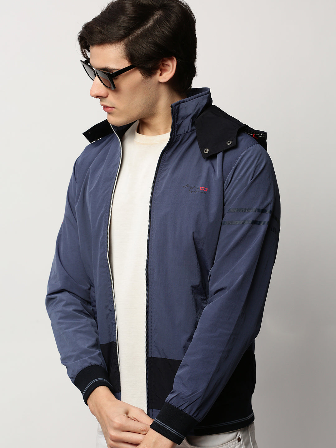 Men Blue Colourblock Casual Bomber Jackets