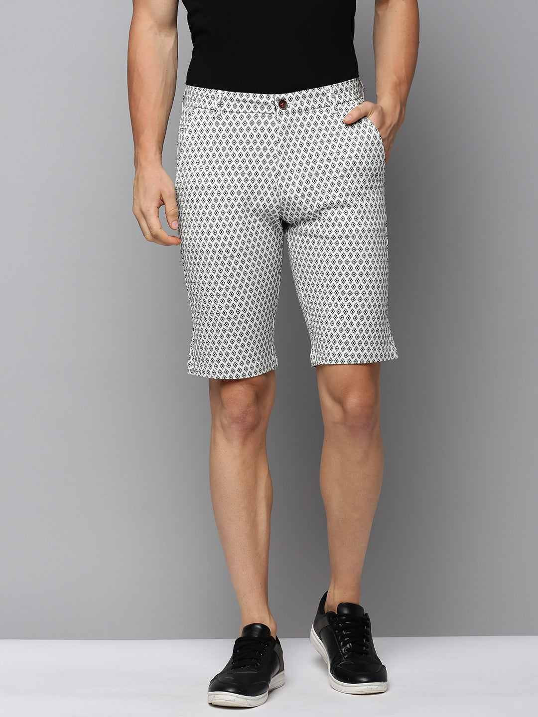 Men White Printed Casual Shorts