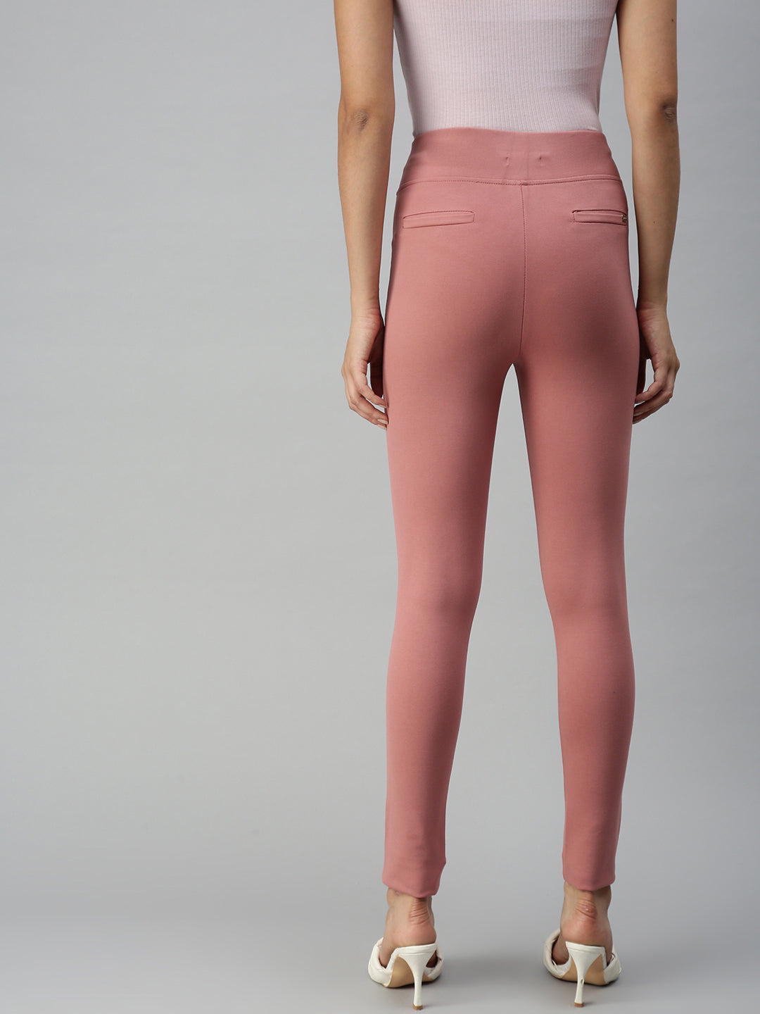 Women's Peach Solid Denim Slim Jeans