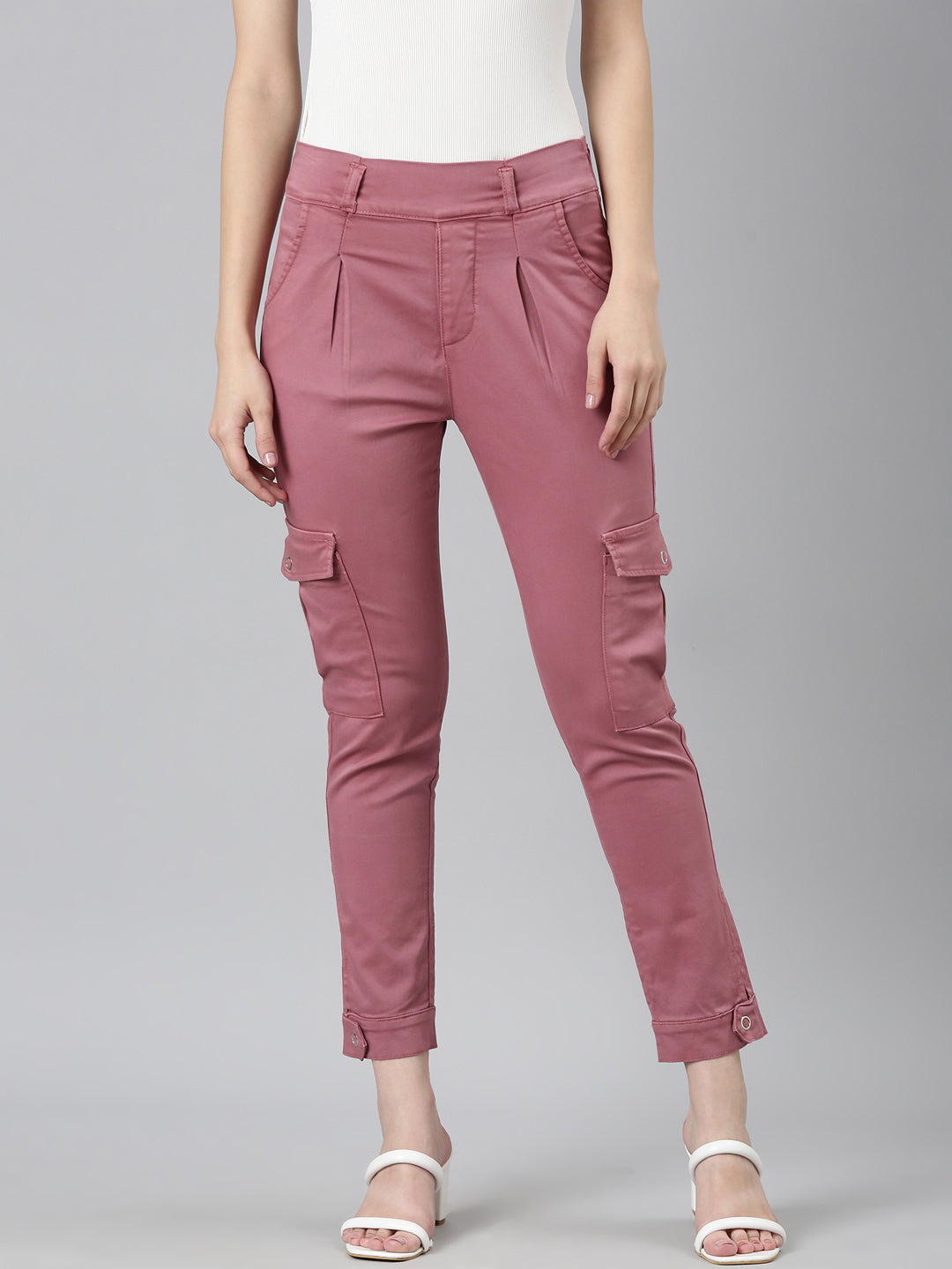 Women Mauve Solid Regular Fit Denim Jeans