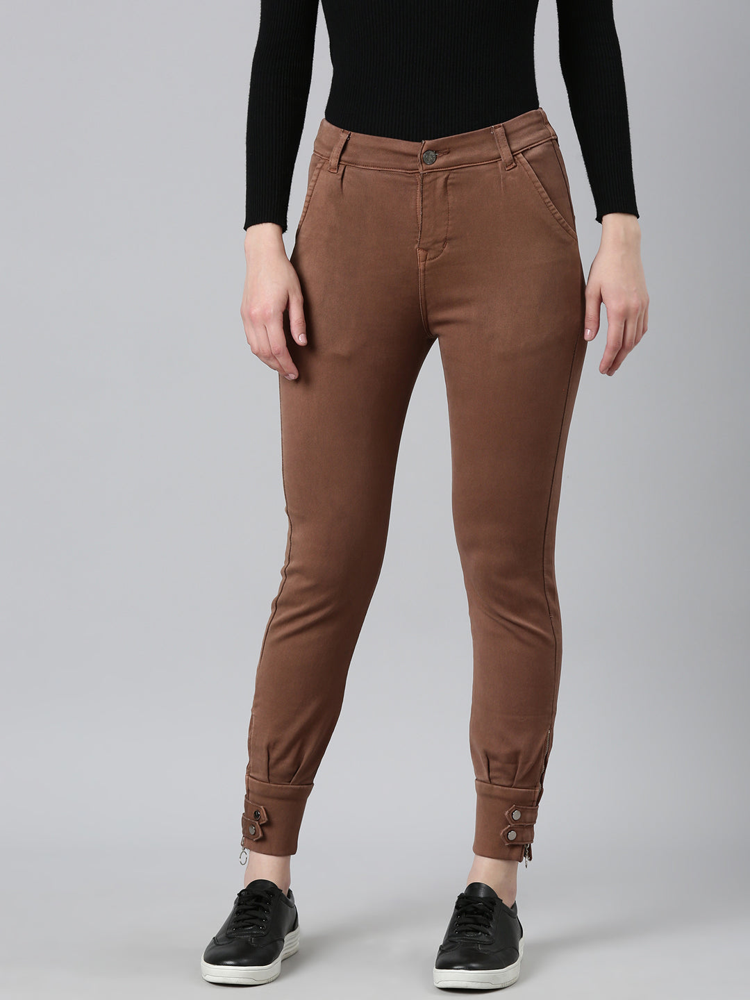 Women Brown Solid Jogger Denim Jeans