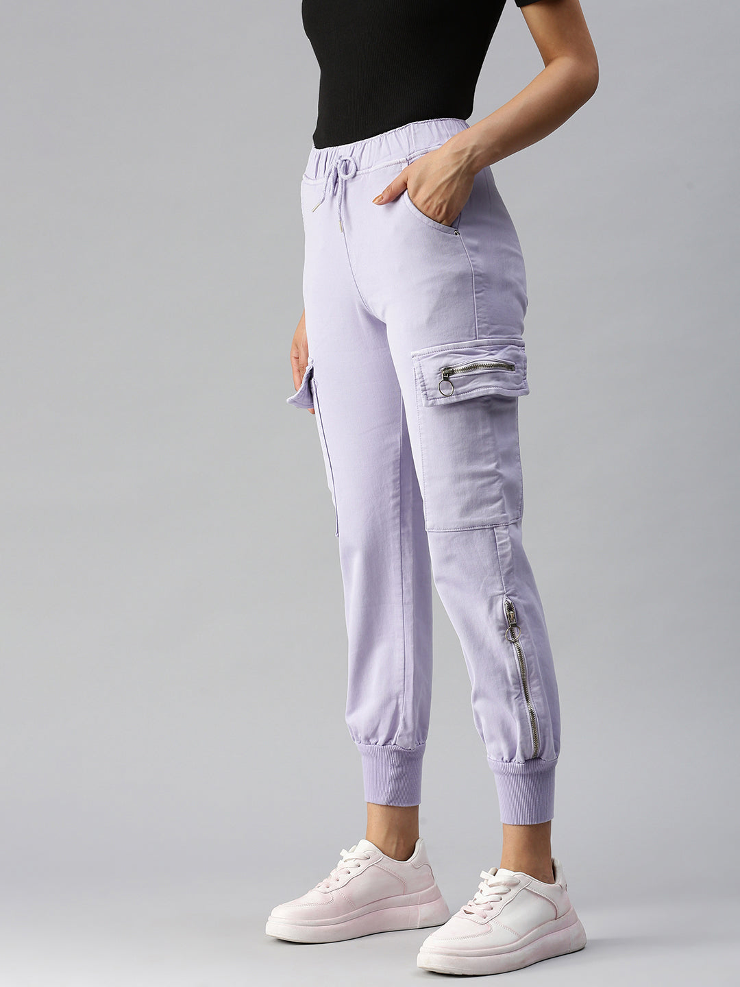 Women's Lavender Solid Denim Jeans