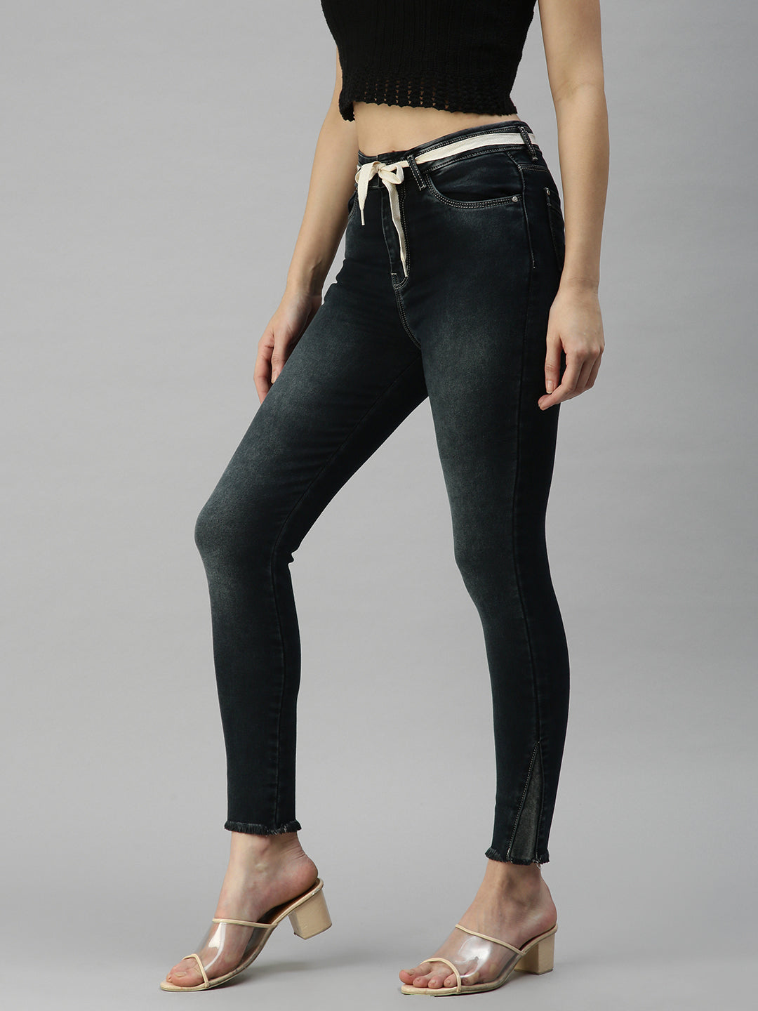 Women's Grey Solid Denim Skinny Jeans