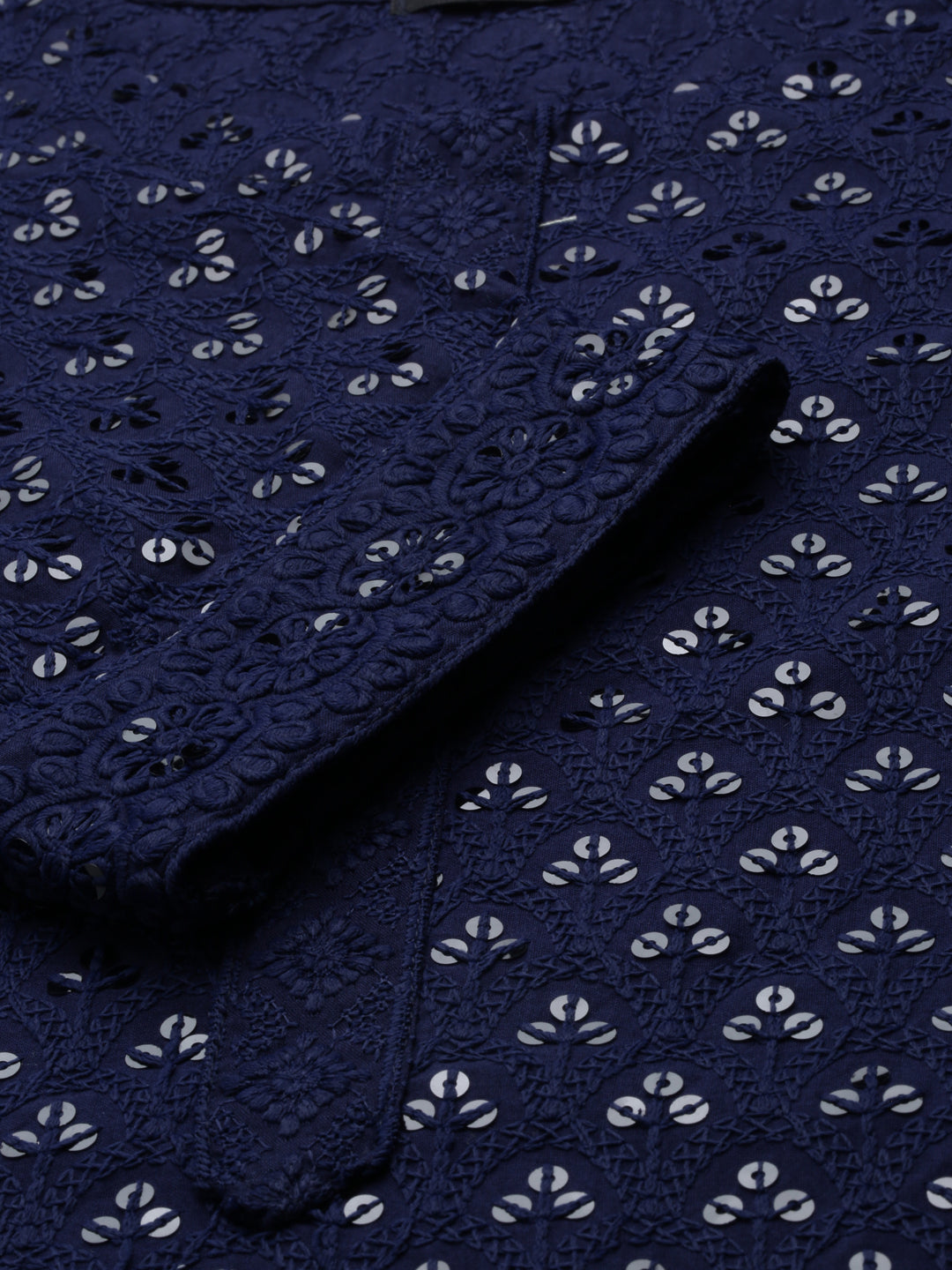 Women's Blue Embroidered Straight Kurta