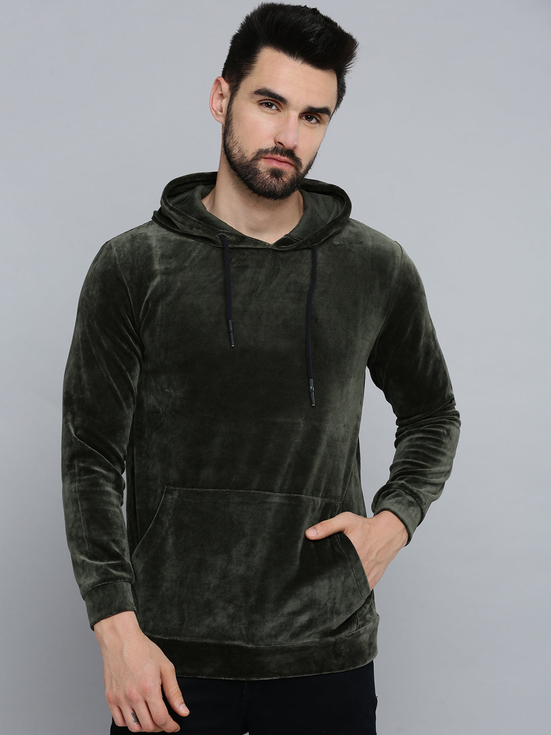 Men Green Solid Sweatshirt