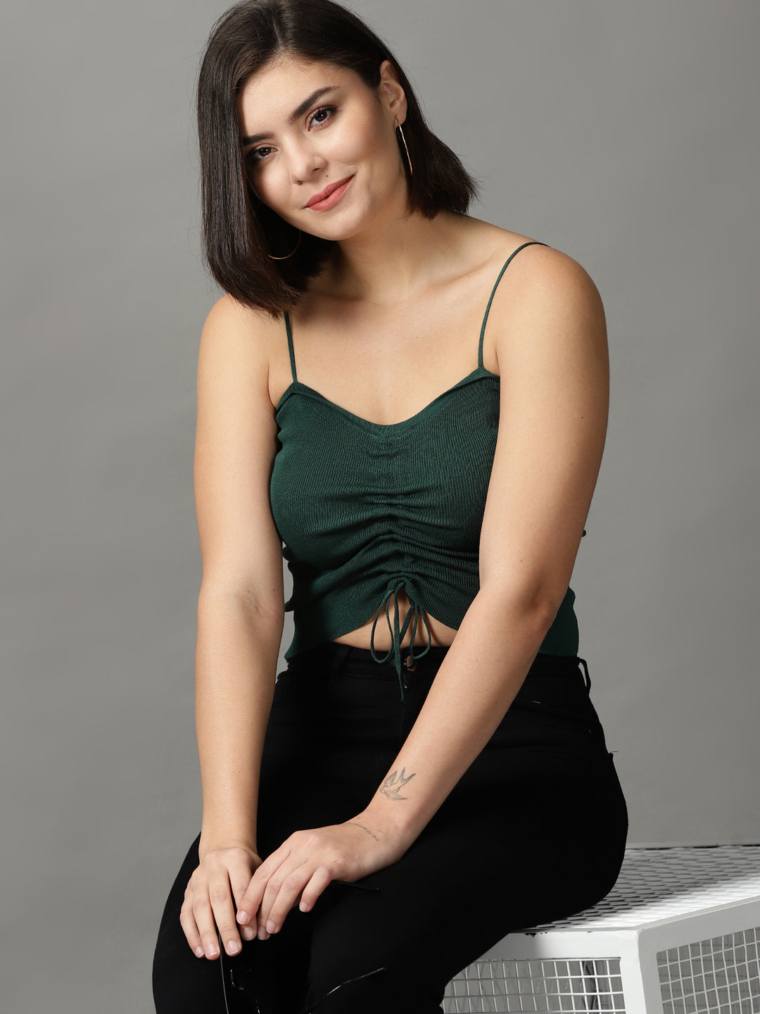 Women's Green Solid Fitted Crop Top